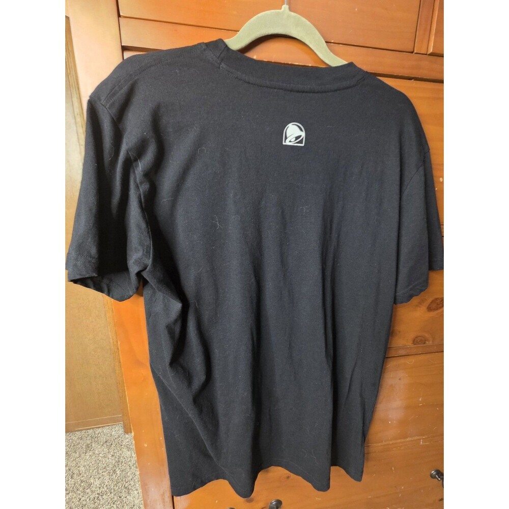 Taco Bell Black T-shirt Size Medium Mens Fast Food Retro Graphic - Picture 3 of 5